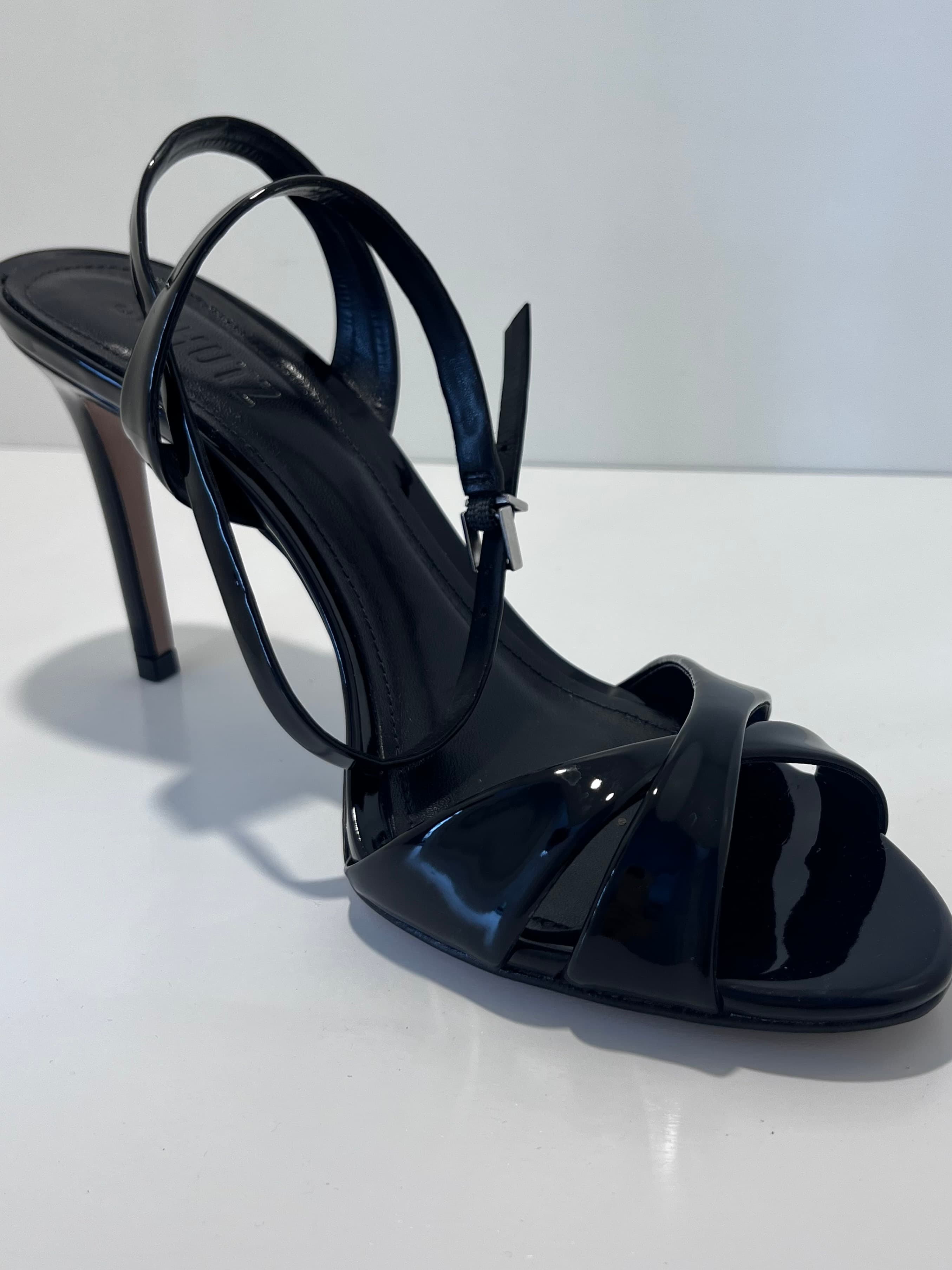 Hilda Salto Preto Schutz 